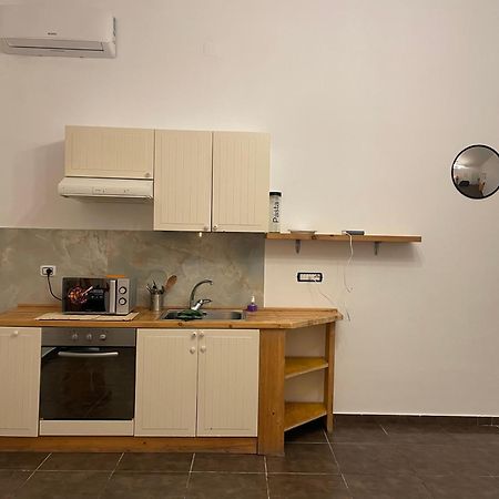 ホテル Chez Deca ナポリ エクステリア 写真