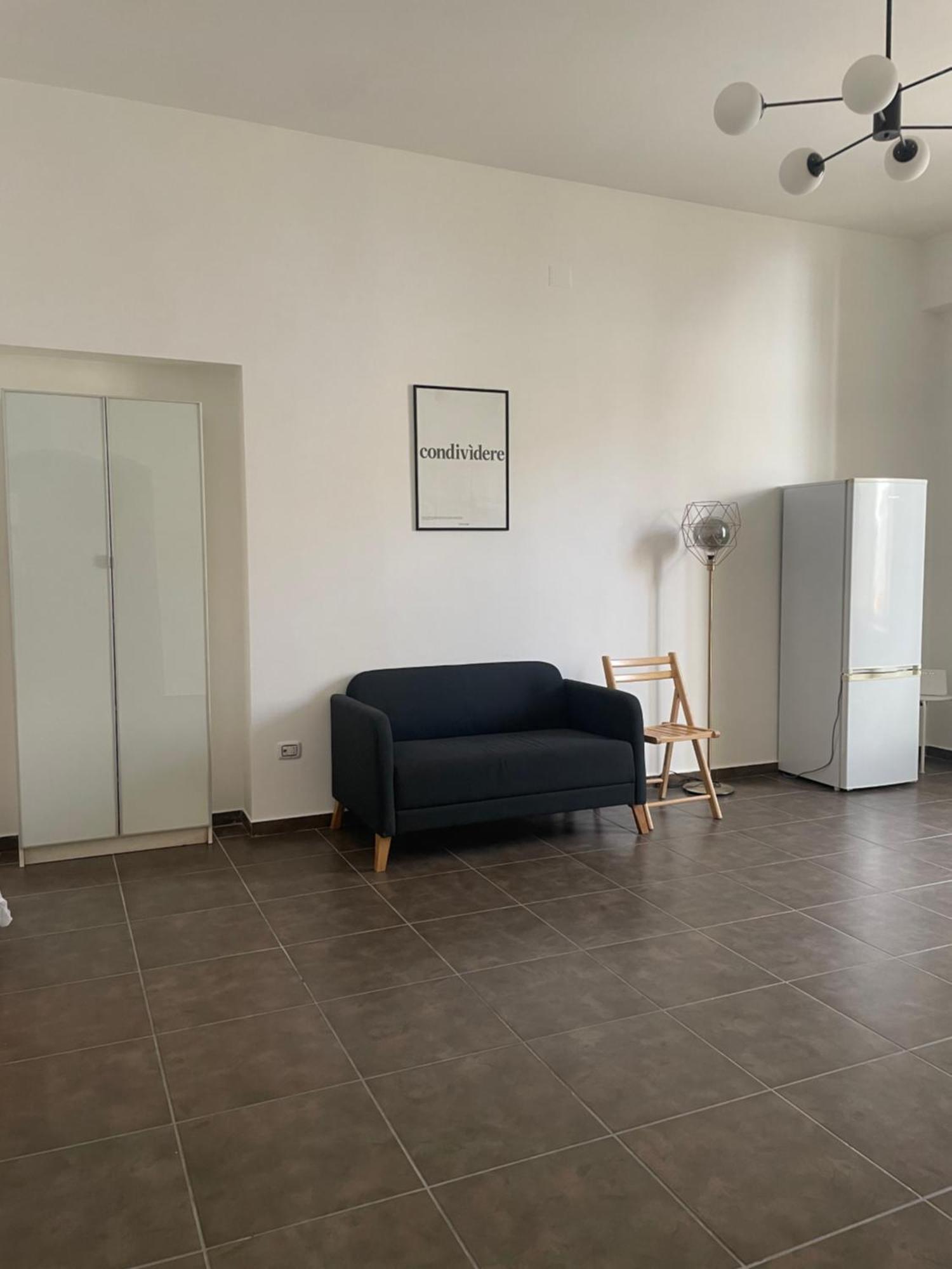 ホテル Chez Deca ナポリ エクステリア 写真